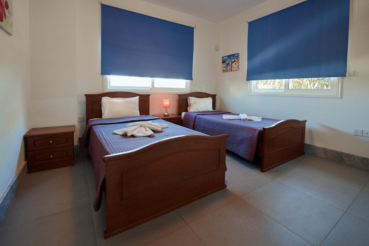 Beach Front Bella Vista By Ezoria Villas Protaras Exterior foto